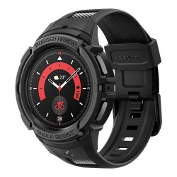 Samsung Galaxy Watch 5 Pro (45mm) Spigen Rugged Armor Pro Suojakuori rannekkeella, Musta